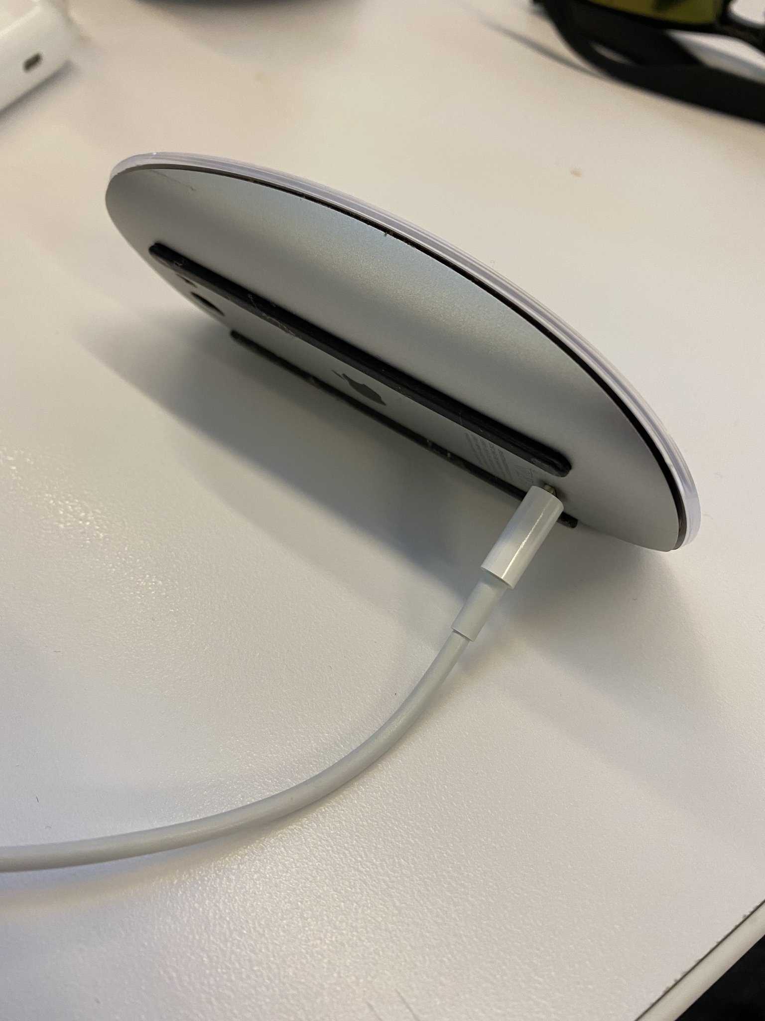 Justin Seeley On Twitter I Need An Extra Magic Mouse To Use While My justin-seeley-on-twitter-i-need-an-extra-magic-mouse-to-use-while-my