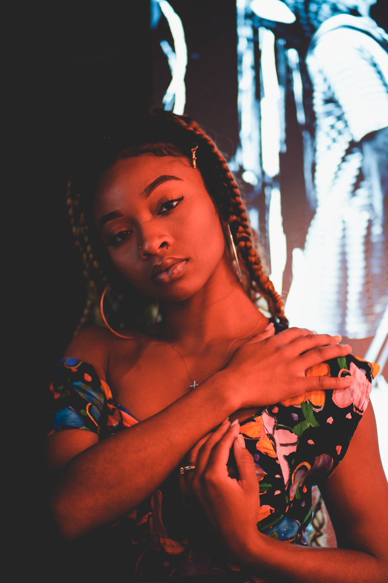 OneEyedCapture's tweet photo. More drops,my passion for photography is limitless. 📸 

#art #portrait #photography #Orlando #model #modeling #BlackTwitter #melenin #SupportBlackBusiness #style #photoshoot #photographer
#magazine #Florida #fashion https://t.co/q1x8vJmNmC