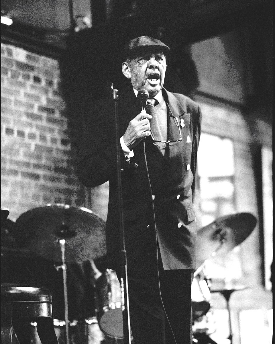 The Lighthouse Cafe tweet media