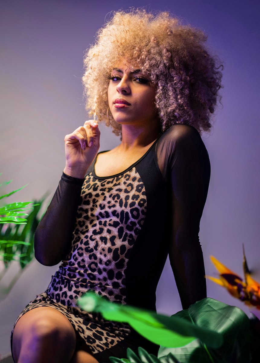 OneEyedCapture's tweet photo. I definitely had fun editing the moody colors here.

#art #portrait #photography #Orlando #model #modeling #BlackTwitter #melenin #SupportBlackBusiness #style #photoshoot #photographer
#magazine #Florida #fashion https://t.co/Qdbkcjb9Mu