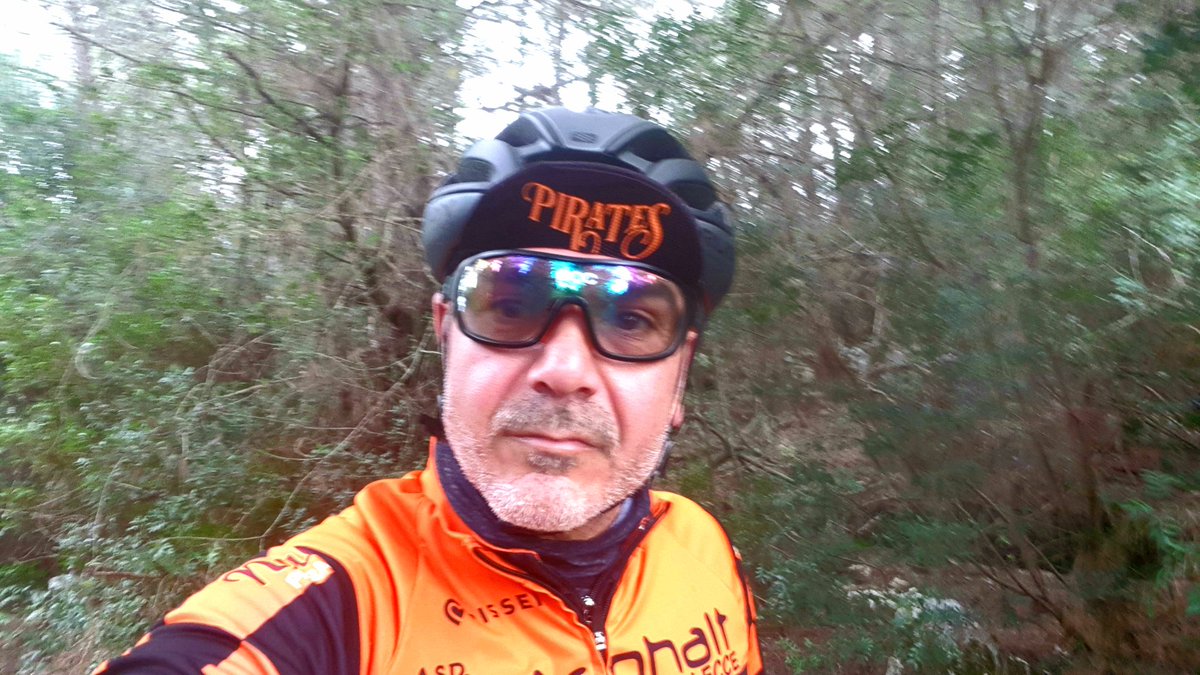 mino98505106's tweet photo. #xc #mtb #mtbsalento #offroad #ilovemybike #scottsparkrc900 https://t.co/xgxlP064pd