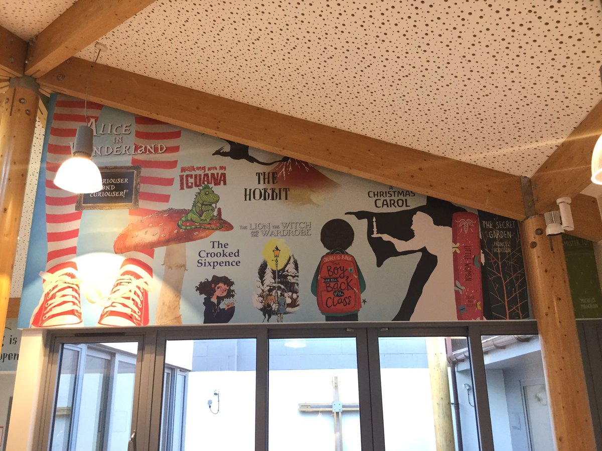 SSPP_Primary's tweet image. Time to reveal the wall art installed around the school. First up is the stunning &amp;amp; inspiring reading section of our LRC @jenrosebell @karlj_mountford @DaveMcKean @whatSFSaid @MGLnrd @vashti_hardy @moses_brian @OnjaliRauf @PippaCurnick @georgermos @sophieinspace @Alex_T_Smith