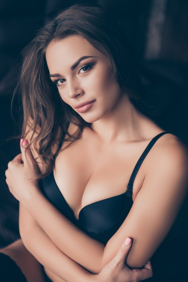 ScarpidisNY's tweet photo. Dr. Scarpidis’ breast philosophy is more than simply enlarging the size of the breasts. He strives to achieve perfection, sculpting a chest that is in alignment with each woman’s individual sense of self and sensuality.

Schedule a free consultation at 212.951.0505. https://t.co/fTbRDisij7