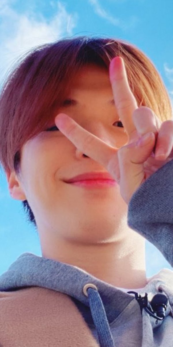 Pop61234050's tweet photo. ‘이제 일어나겠다’고 한 강다니엘, 봄바람 타고 일어난다…3월 복귀 선언
https://t.co/r5MOeRbKWT
Kang Daniel said "I'm going to get up now", getting up with spring breeze...Declaration of Return on March
#강다니엘 #KangDaniel
#hello_spring
@danielk_konnect https://t.co/lV7YMaO0Jm