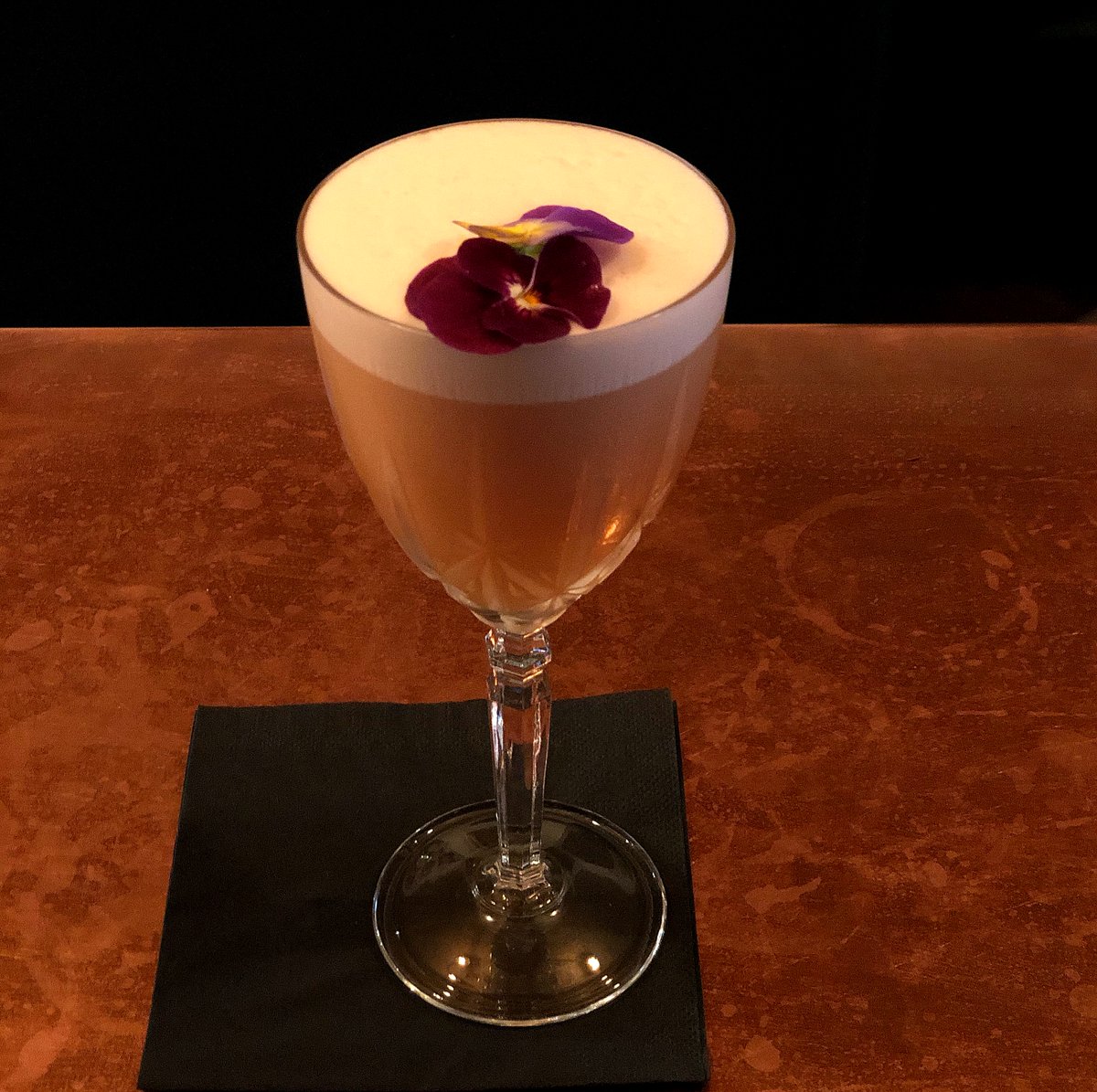 NewquayTom's tweet photo. We all love a classic and the French Martini is one for the ages - Vodka, pineapple and Chambord 
#frenchmartini #martini #cocktail #cocktails #cocktailbar #cocktailbars #lovecornwall #newquay #lovenewquay #newquaylife #kernowlife #cornwall #lovenewquaylife #kernow #kernowfornia https://t.co/3F2xky97tw