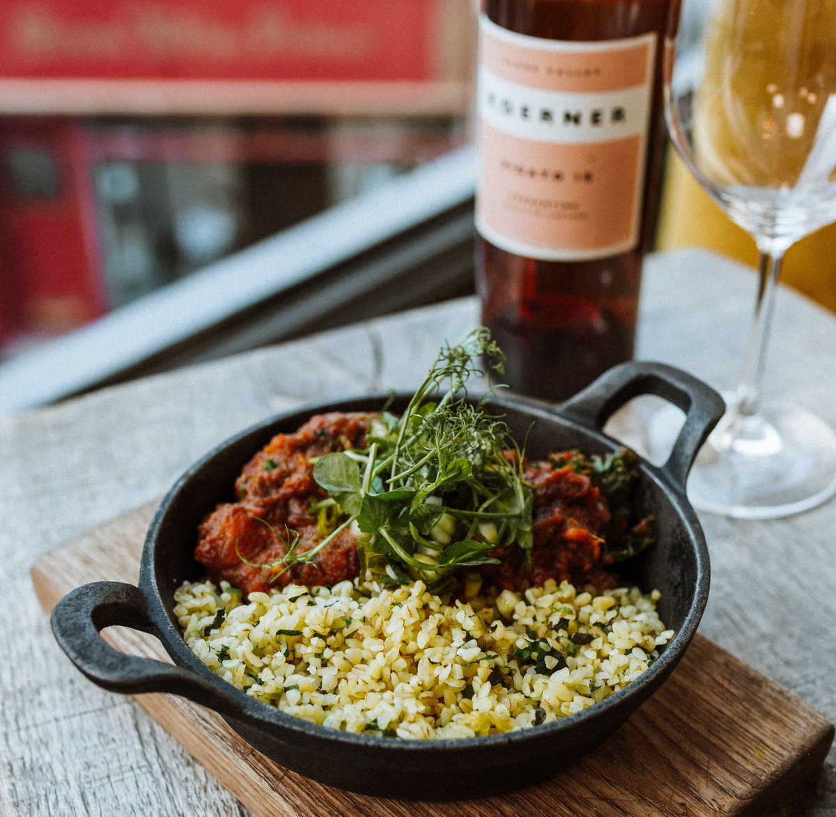 StonyStreet's tweet photo. 'Vegan stew, how do you do?' 'Feeling divine with my wine!' #iffoodcouldtalk👋🍾 Enjoy #NoCorkageMondays with us. Simply choose some #wine from our shop to drink with your meal & pay #nocorkage #mmm #WestAfrican #peanutstew #mondaymotivation https://t.co/aMhlQnmX99