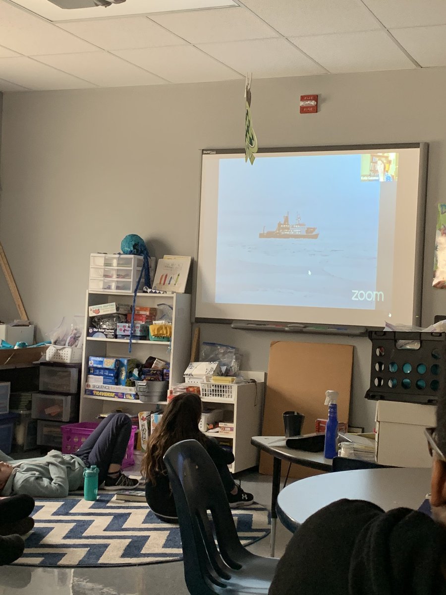 Link_pd's tweet image. Ms. Colliers Ss joined a class from Ontario, Canada to globally learn about an Artic ship voyage with a scientist to study ice. They got to ask ?’s to the scientists. @MoberlyDistrict #bebravelearners #techforlearning