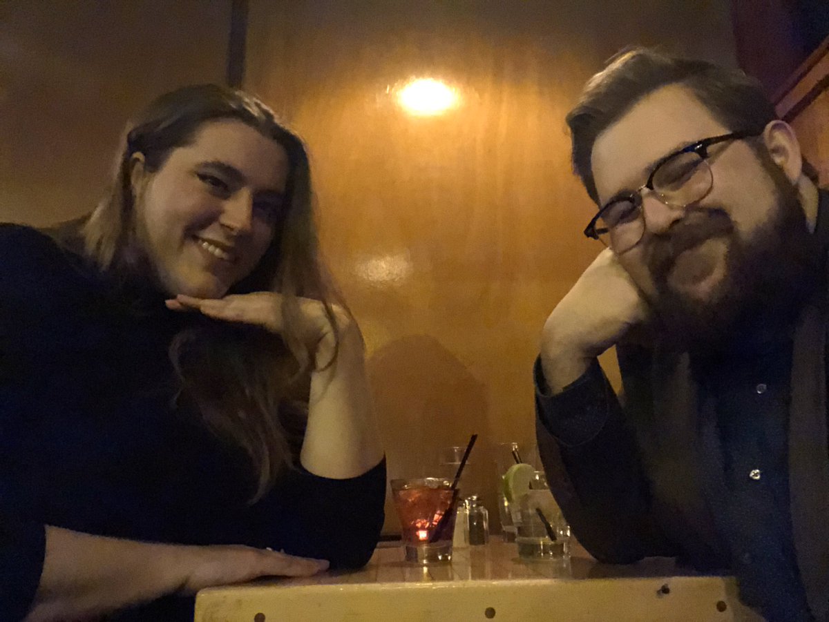 TrevorWoggon's tweet image. damn twitter really is a dating site