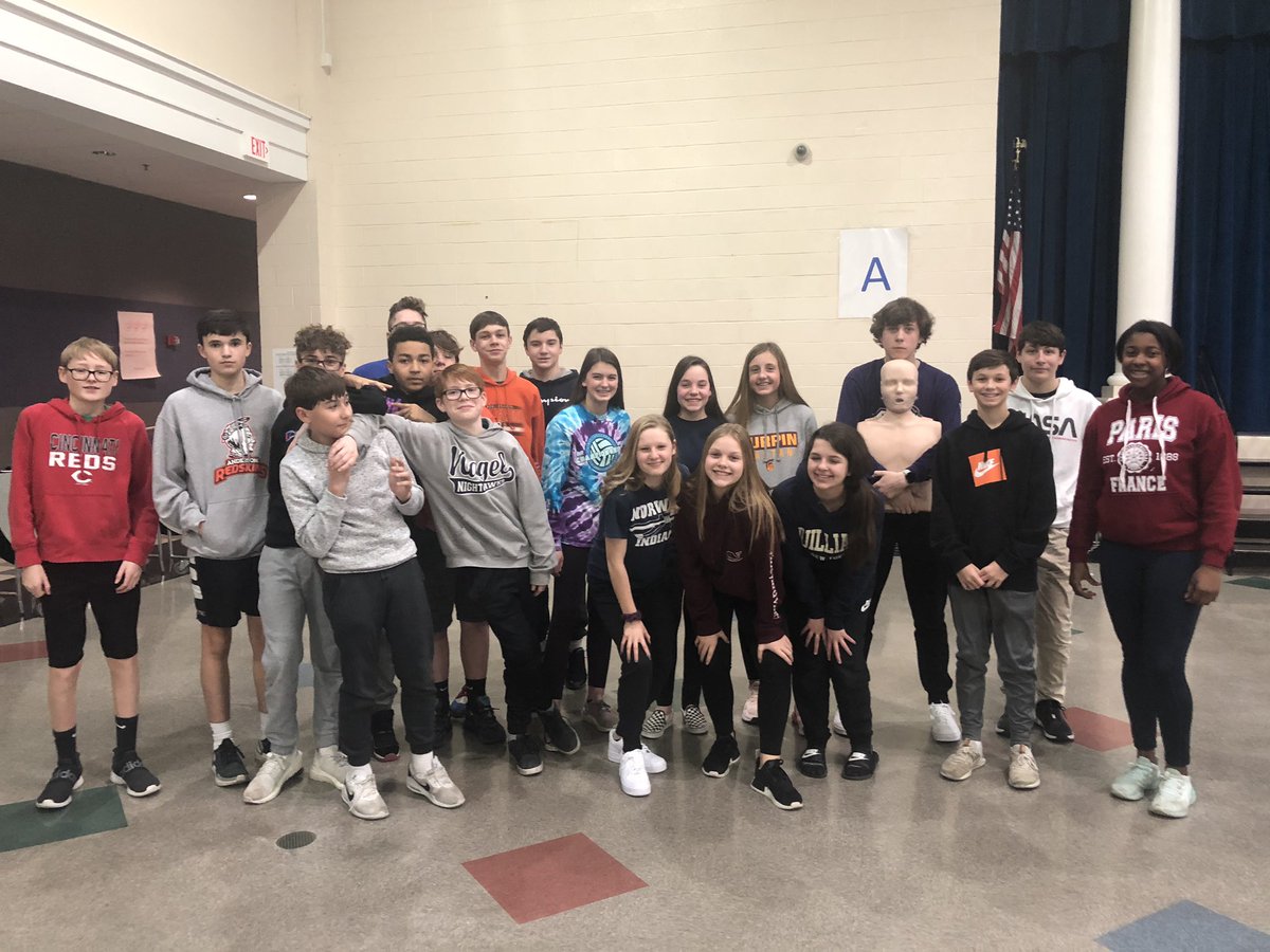 coachpete50's tweet photo. These @NagelNighthawks Sports Med students are now @American_Heart CPR/AED certified!  Congrats. #nagelbethechange https://t.co/K9LN7fknFw