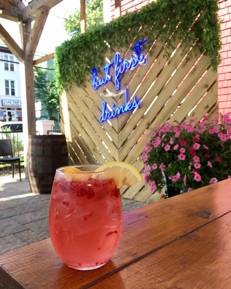 Doesn't this sunshine make you think of sunny patio afternoons and cool, refreshing glasses of sangria? And, of course, beer! Soon, my lovelies! #butfirstdrinks