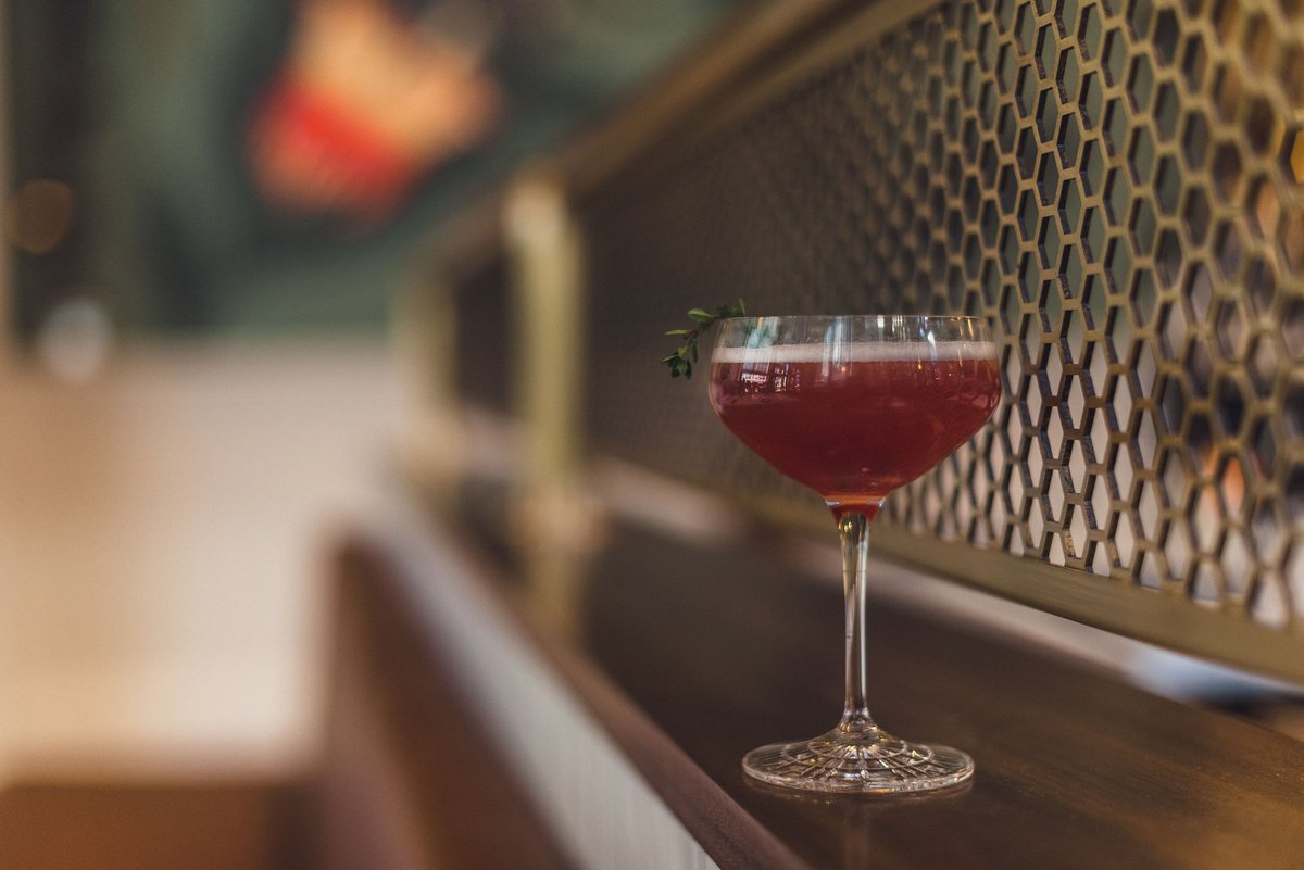 benparisseattle's tweet photo. It's #SeattleCocktailWeek this week, friends! Now through March 5, we've got a special cocktail menu featuring our Dash & Willow (pictured; barrel-aged gin, Dubonnet, lemon, clove, peppercorn, and thyme), the Gin Griffey Juniper, and the Lazy Bluebird. https://t.co/fxfxfHhY35