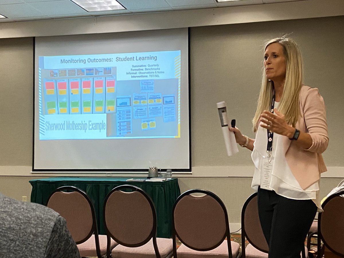 Listening to an awesome presentation about Professional Learning. Thank you @clmagers @JoannaClark2911 for sharing about your journey! #WeLeadMO <a href="/MoAESP/">MAESP</a>