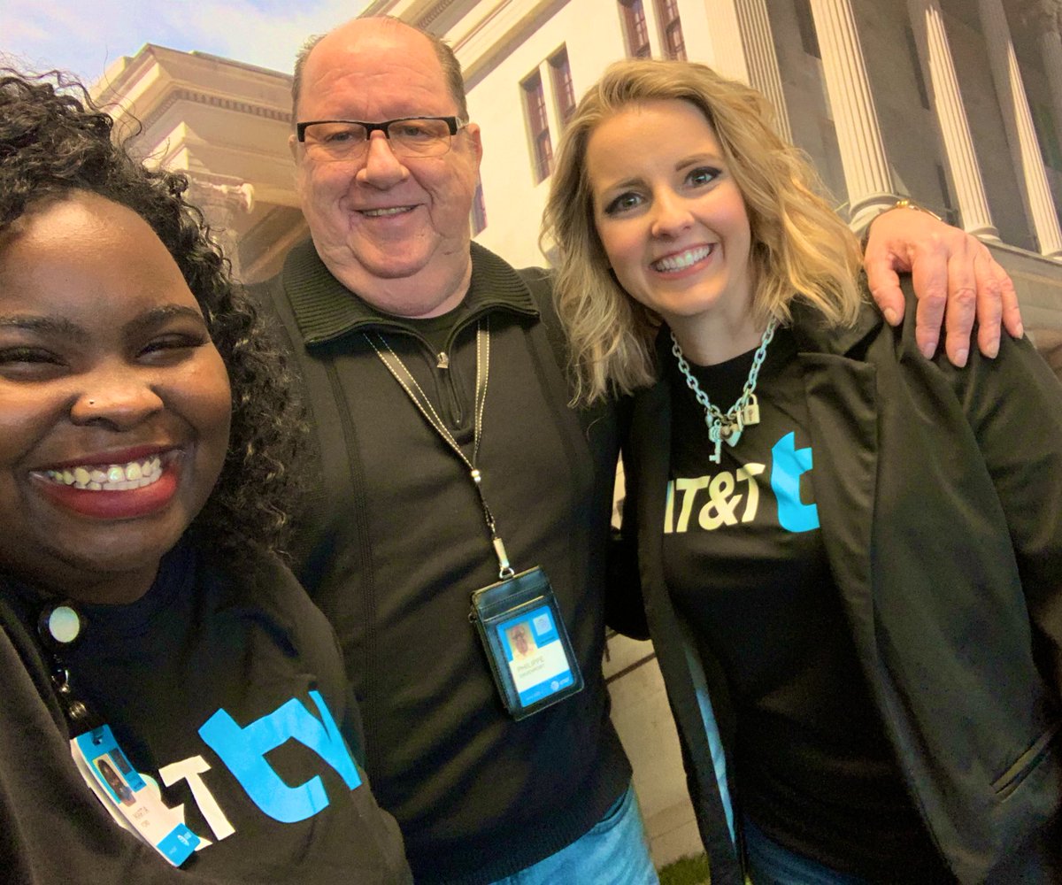#MakingMoneyMarch #MagicMarch #AT&amp;TTvLaunch #StartingTheMonthOffRight @DSPROUD @Nashville4D <a href="/TYershin2020/">TracieYershin</a> <a href="/KSSchub/">Kathy Schubert</a> <a href="/Saporico/">Jody</a>