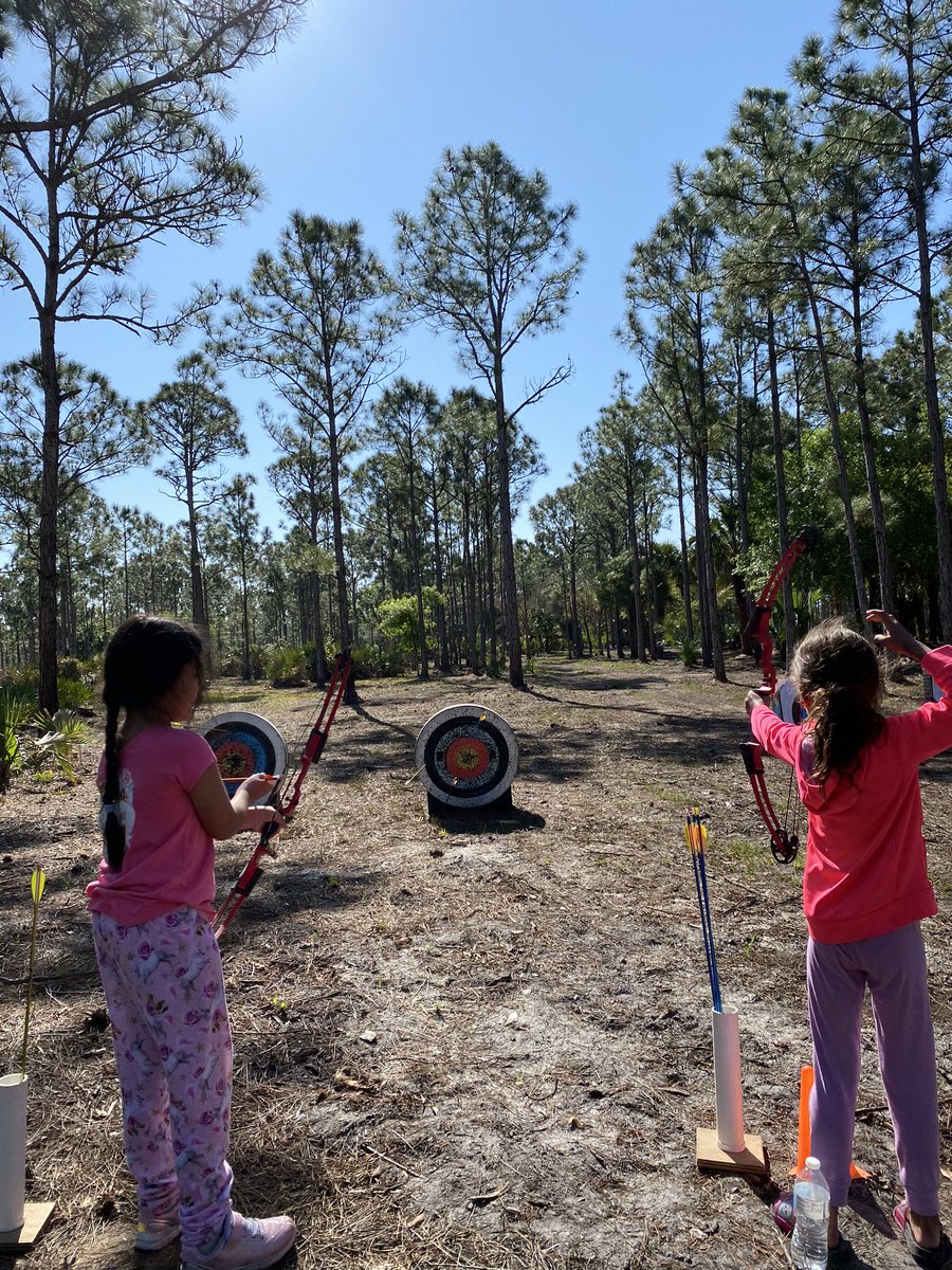 rundude1's tweet photo. Awesome camp weekend with these amazing Gold Star girls!🇺🇸🇺🇸check out #operation300 to see what we are all about #honorthem #NeverForget #mentor #adventurecamps https://t.co/uMCrg0FEVk