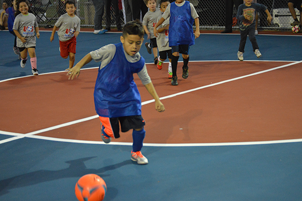 MuscoLighting's tweet photo. The @ussoccerfndn is working to create 1,000 #MiniPitches across the country by 2026. Learn more about these #SafePlacesToPlay: https://t.co/R4wOjWwQyw https://t.co/ix5noMK50w