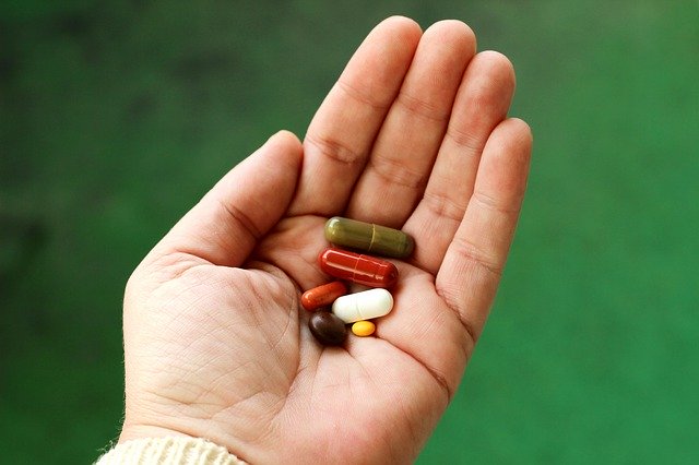 LIRNlibrarian's tweet image. @WHO launched a new easy-to-access, digital version of its Model List of Essential Medicines (EML) - bringing it to smartphones & computer screens in a comprehensive, freely accessible, online database. ow.ly/vIgo50yABu4 and list.essentialmeds.org #ReferenceTools