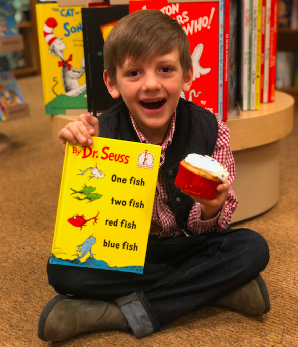BNBuzz's tweet photo. “The more that you read, the more things you will know. The more that you learn, the more places you’ll go.” 🎉 Happy birthday, @DrSeuss! Thank you to everyone who joined us for our celebration at #BNStorytime! #DrSuessDay https://t.co/iCOyhasVTG https://t.co/D3GnQPmxFz