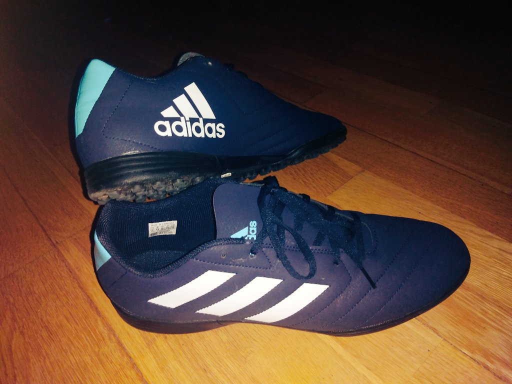 Jack_John_'s tweet photo. New @adidasUK boots doing wonders, left foot goal, right foot assist, stone and 4lbs lighter. #FootballAid20 I'm coming for you π https://t.co/v7RX7v7HJ4