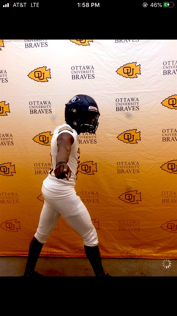 SnellJaquez's tweet photo. 🙏🏾Thank GOD
@Coach_TPearson @DougKerr12 
@CoachStuart_OU @OttawaUFootball https://t.co/VRs63JAt3p