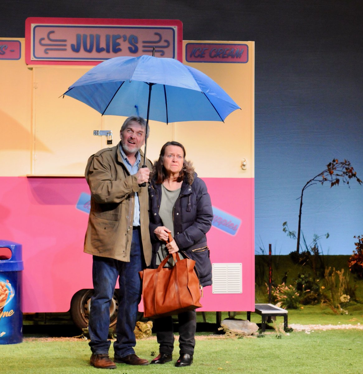 phil&ben productions tweet media