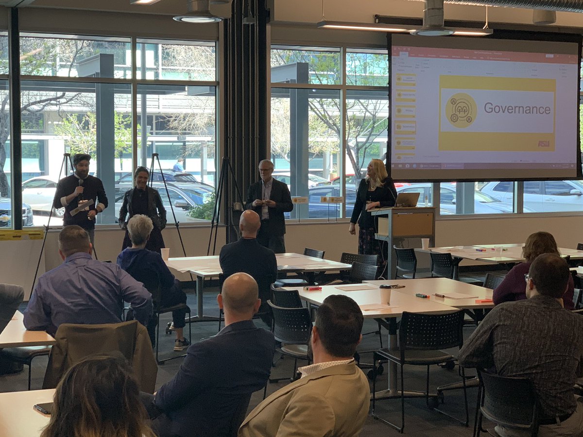 PhilKomarny's tweet photo. Governance of the #TrustedLearnerNetwork — big topic, big voices leading the discussion! @chrispurifoy @evolved4impact https://t.co/cRnDoxZeBC