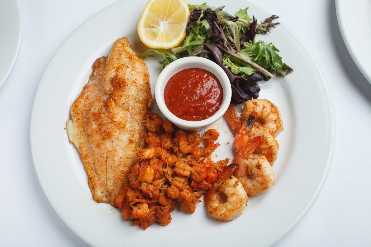 gray_plantation's tweet photo. TAILS FROM THE SEA: Try our Seafood Platter, an epic trio of fried or blackened catfish, shrimp and crawfish... seasoned to perfection and served with two sides. 
•
Cypress Grill in the Gray Plantation Clubhouse is open daily to the public from 11am to 9pm. https://t.co/IPNivt7UUR