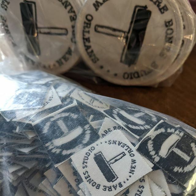 barebonesstudio's tweet photo. Tiny labels for hats and shirts and patches for days #barebonesstudio #CreaturesofCarnival #trademark https://t.co/a1y1Bvxult https://t.co/aJUxS1509x