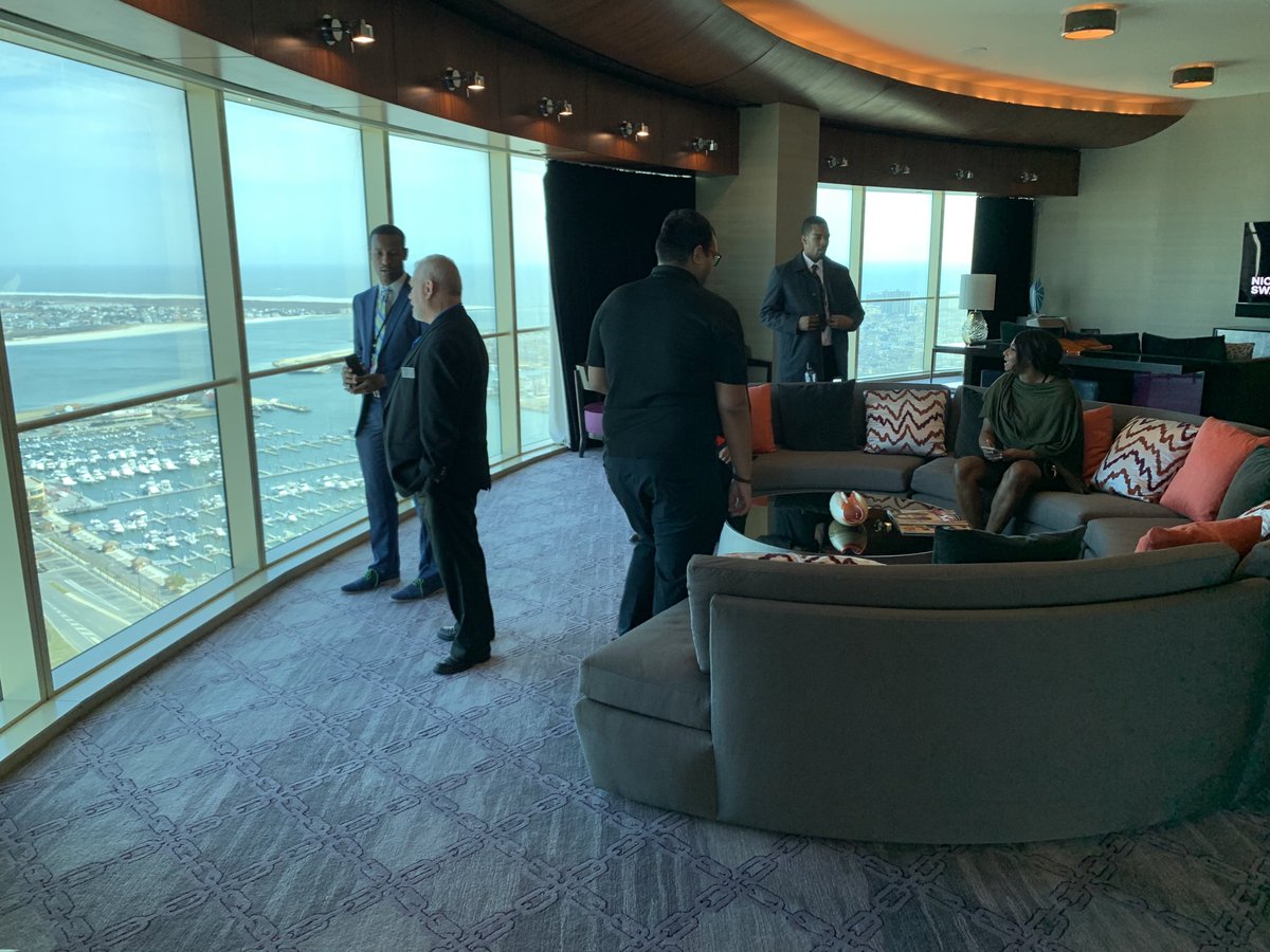 CheyneyHRTM's tweet photo. Members of Cheyney’s Senior Seminar in HRTM touring the Borgata in Atlantic City. https://t.co/ne820UYfdP