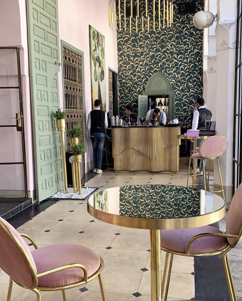 Sara_Alaskar's tweet photo. بيت حدائق اللوتس في مرّاكش ✨
من البيوت العتيقة التي تحولّت لمطبخ احتفالي يقدّم طعامًا يسّر الناظرين، من المزرعة إلى طاولات الزبائن. https://t.co/wdu9tisuQL