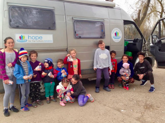 nations4hope's tweet photo. Hope for the Nations Romania:
The Mobile Classroom Project is now in its 10th year of operation, offering after school programs for over 80 children of all ages to help keep them at grade level as well as literacy programs for adults.  
Learn more here -  https://t.co/Pl291ZMmtg https://t.co/HmMqSQvgtK