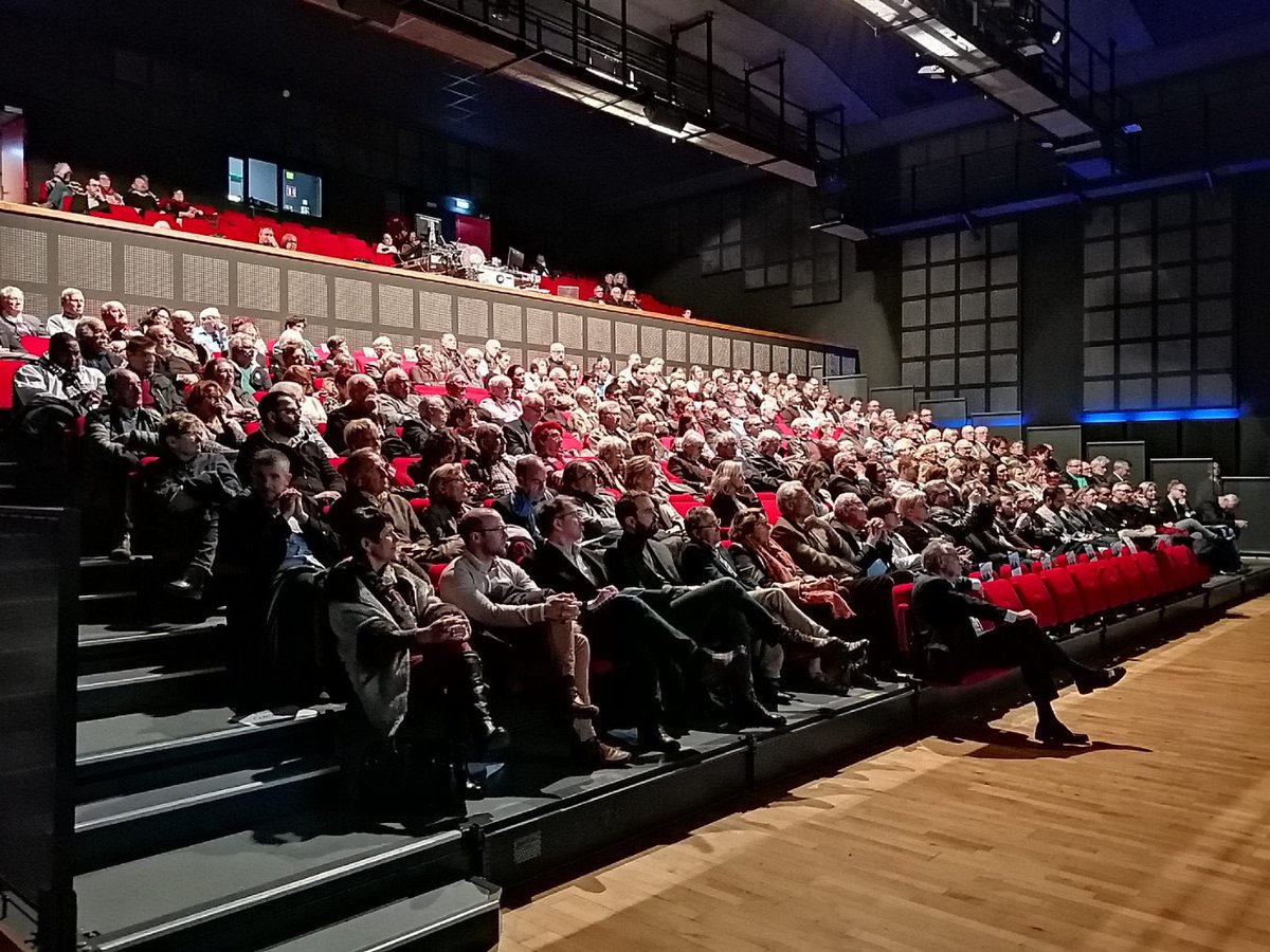 fnb_officiel's tweet photo. Ce soir à la réunion publique du territoire Lônes et Côteaux du Rhône, en présence de @gerard_larcher et de la liste « Pour une Métropole juste ». Ensemble, nous débutons un nouveau cycle.
#métropole2020 #plusjuste #plushumain https://t.co/Hd3VMPitca