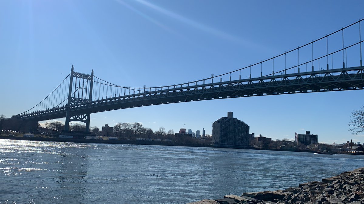 randallsisland's tweet image. A beautiful sunny afternoon on the Island! #feelslikespring