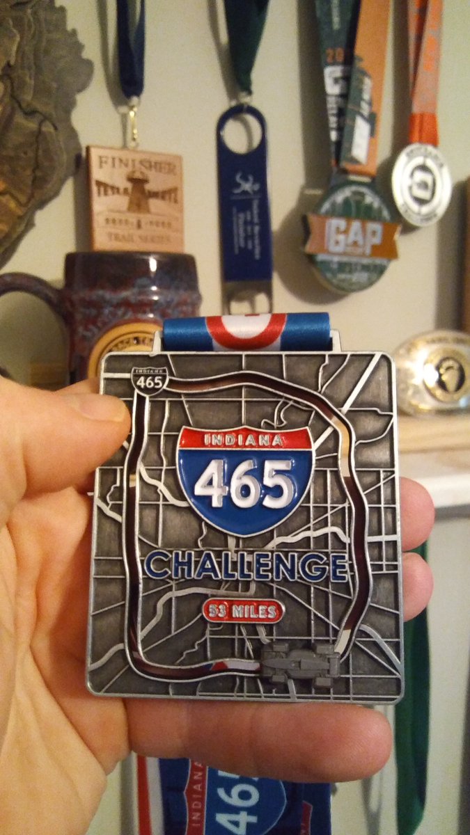 beastcoasttrail's tweet photo. Celebrating #MedalMonday this week with the 465 Virtual Challenge medal that arrived in the mail over the weekend! At the finish I had 6 running laps completed! Read more about the challenge here: https://t.co/kh45LYRPl9
@465challenge
@runningblogs
#465BR #BibChat #BibRavePro https://t.co/cjxr9nhaRh