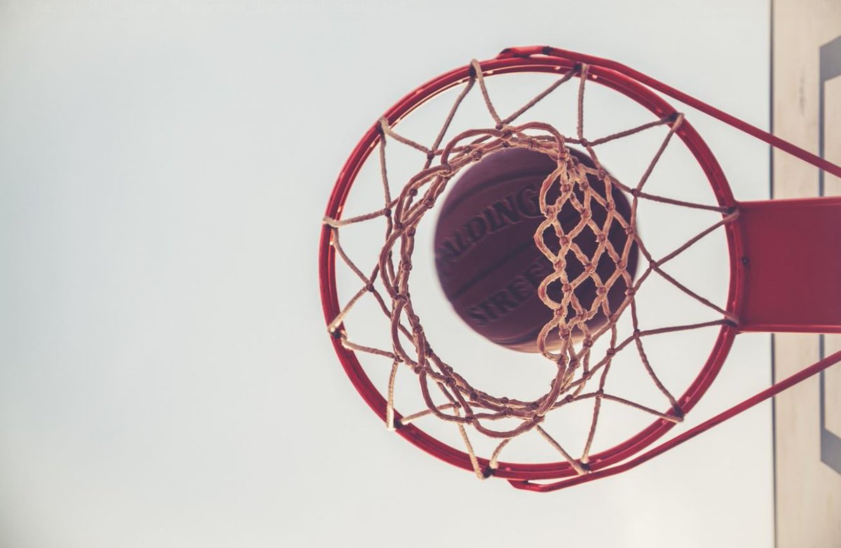 AlludoPlay's tweet photo. Take your best shot at inspired PD training and your school could win some amazing prizes! #PDMadness is underway, and we're encouraging all Alludo districts and schools to lace up and get on the court. Who's ready? https://t.co/r19BxhZEBv