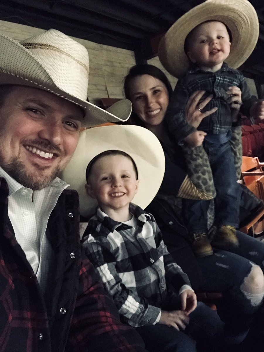kanetthompson's tweet photo. Great time at the rodeo this last weekend! https://t.co/PkBhPjwTX0