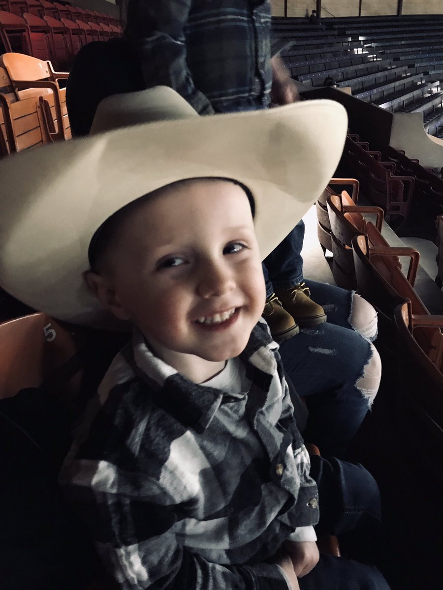 kanetthompson's tweet photo. Great time at the rodeo this last weekend! https://t.co/PkBhPjwTX0