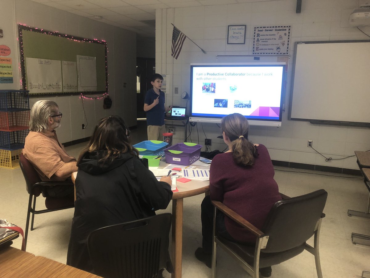 MiddletonFES's tweet photo. @FESChangeMakers began defenses this week @Fairdale_Elem 💙👍🏻🎉 https://t.co/cE47gAJy8o