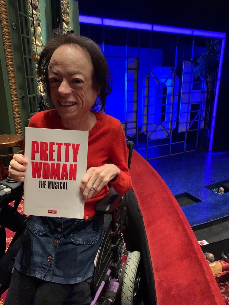 thelizcarr's tweet photo. Excited to be at press night for #PrettyWomanTheMusical ⁦@prettywomanuk ⁦@TeamPiccadilly⁩  Will it be so good I’ll almost pee my pants? Find out tomorrow 7.15 pm ⁦@BBCFrontRow⁩ ⁦@BBCRadio4⁩  To miss it would be a Big mistake. Huge! 😉 https://t.co/6F2eRJsgGf