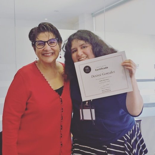 InuYDesi's tweet photo. Gracias al universo porque fui una de las privilegiadas para tomar clases con Gaby Cárdenas.
#inuydesi #doblaje #canto #sincronico #gabycardenas #mexico #latino #aquasound #musica https://t.co/6llnzc6bJo