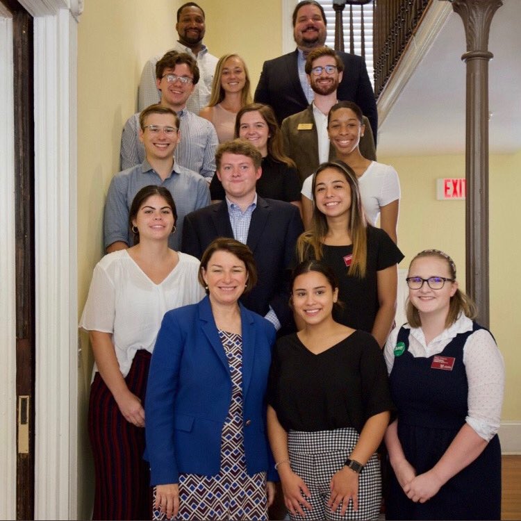 GibbsKnotts's tweet photo. Thankful that ⁦@amyklobuchar⁩ participated in an ⁦@CofCBullyPulpit⁩ event AND took the time to have lunch with a group of ⁦@CofC⁩ students.  ⁦@HSSatCofC⁩ #SCprimary2020 #FirstInTheSouth https://t.co/dRu5ysgnOS