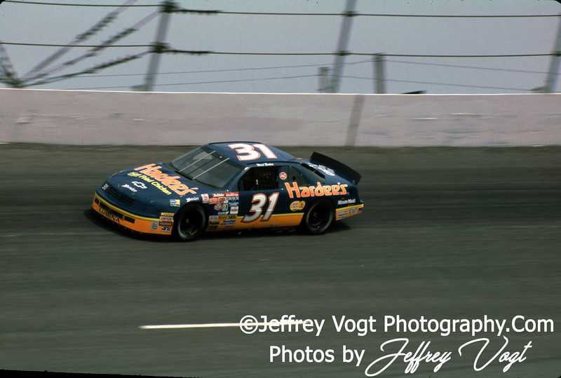 Basso488's tweet photo. Ward Burton @ Darlington, 1994. https://t.co/6Z9cWDXnCw
