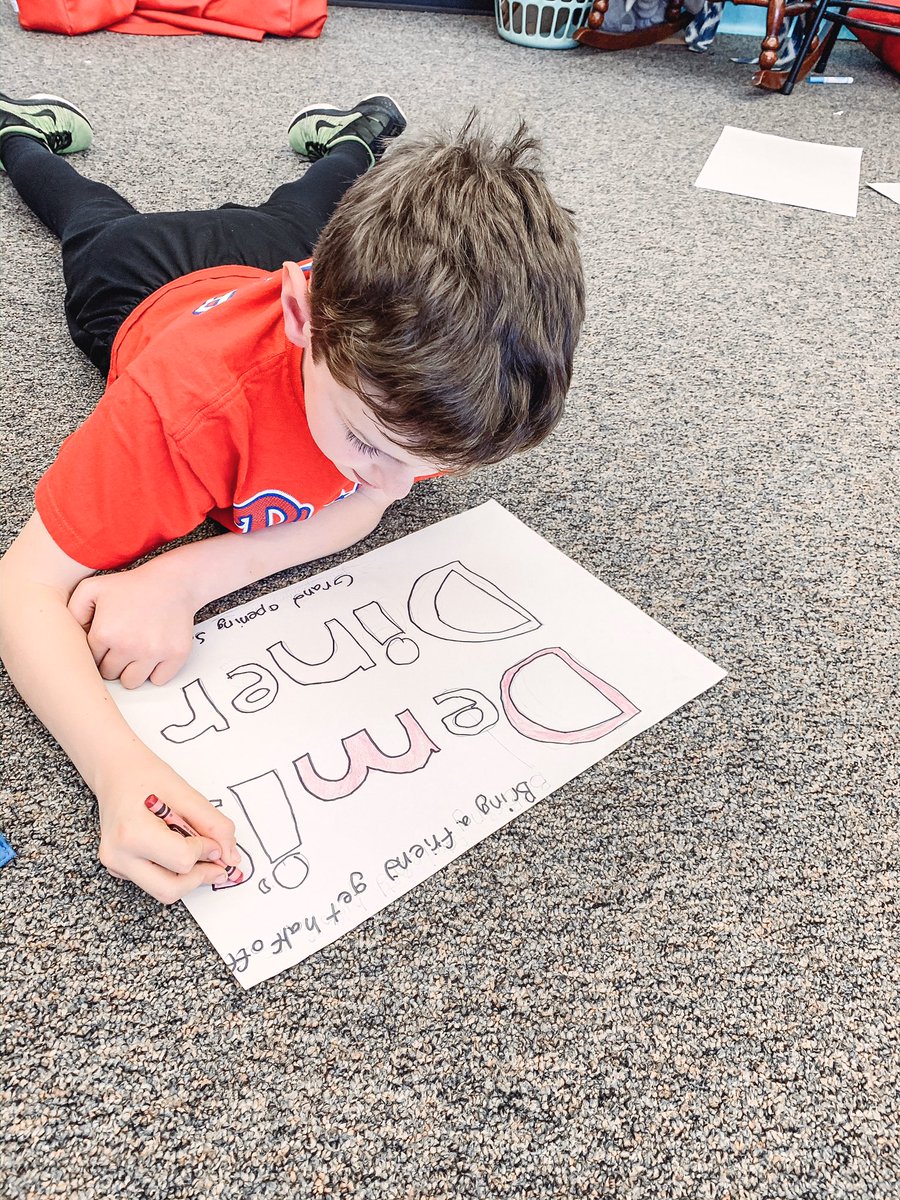 MrsDemiWTE's tweet photo. As we review money, and begin economics in social studies students are working on creating menus with fair pricing and ads for our soon to be Demi’s Diner! #teamWTE #play #dramaticplay https://t.co/A4v6XKOecX
