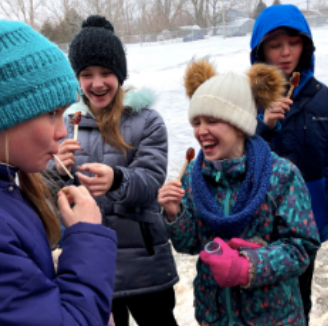 Planete6N's tweet photo. This week we learned how to make maple taffy with Ms. Peck. It was delicious. We heard how to make maple syrup. It was really cool.
For more, our site:
https://t.co/bRbNQFjQzI

@HPEschools

@PECI_News https://t.co/dPAwJzNedq