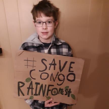 26) Abner,  @Abner4Action, aged 10, is a climate activist from Oregon, USA, who strikes weekly for  #FridaysForFuture and the Congo rainforest. Abner also does digital strikes.