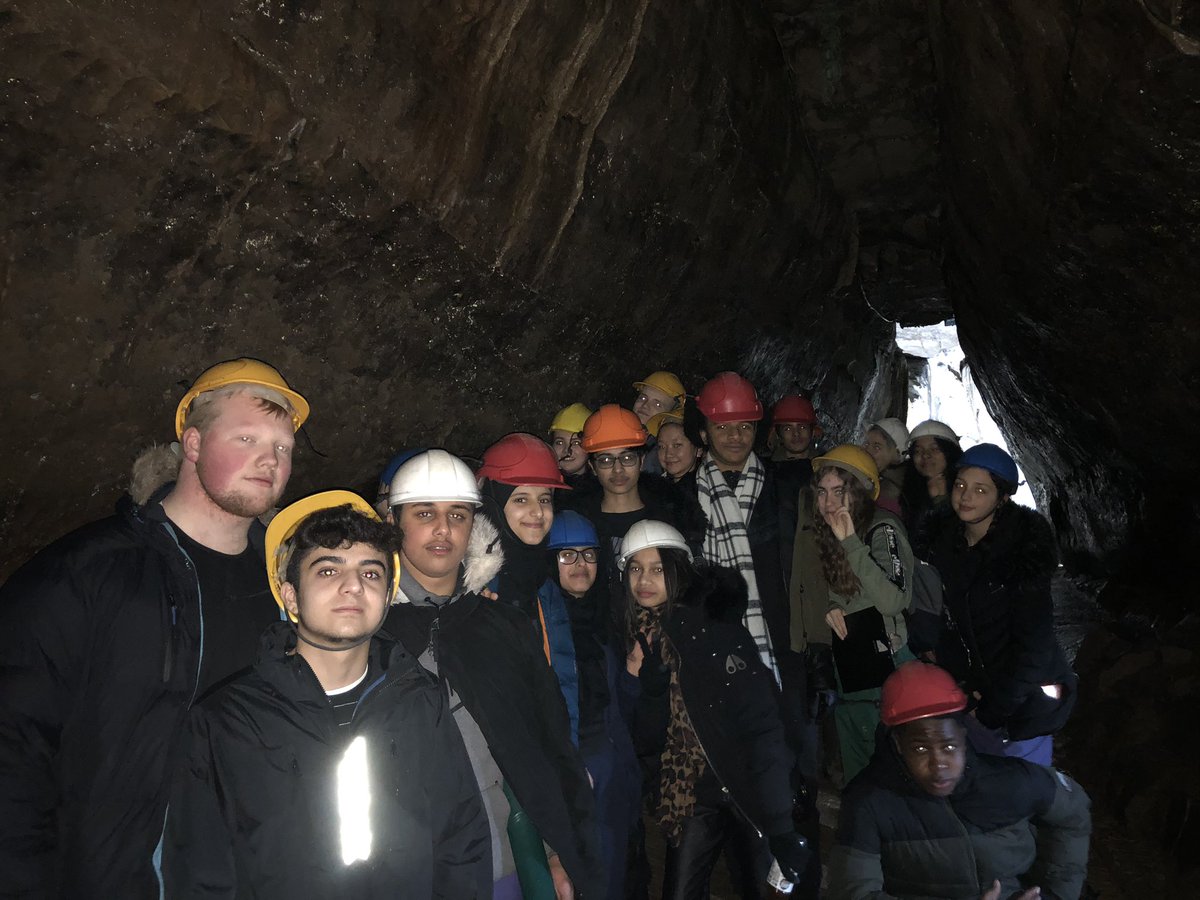 mrcleggg's tweet photo. Exploring caves, shivering, and measuring rivers on our geography GCSE fieldwork trip today. Well done everyone for braving the weather, both staff and students, you did a great job getting the work done collaboratively and with determination #geography 🐑❄️🌈 https://t.co/vrpLV6GWbV