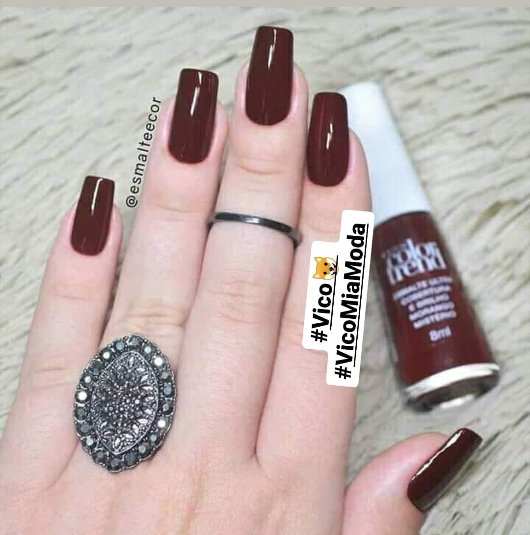 VICOmiamoda's tweet photo. Luce unas uñas increibles!!!💅
Nosotros tenemos estos esmaltes y si dices que los viste, en nuestra página te damos un 10% de descuento en tu compra de contado
Es un buen detalle para regalar a tu novia o esposa ♥️
#Vico🐶
#VicoMiaModa https://t.co/wEpEW8eFPT