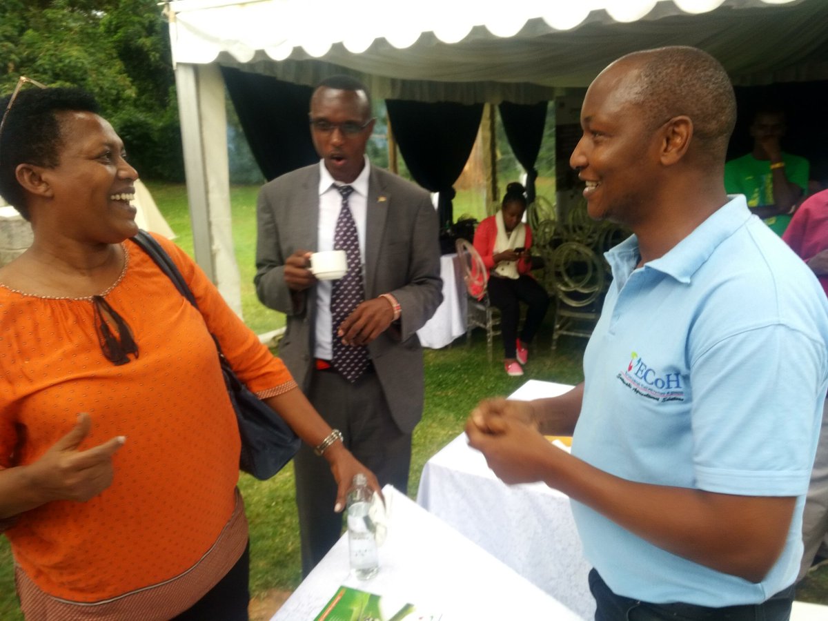 EdkamauEdwin's tweet photo. Visit by Ms Anne Karemera from #Rwanda to see our 24hr #composting plant coincided with the visit by HE #ambassador @EuMordue at the @E4IAccelerator which also afforded her opportunity to #network with other businesses. An honour to have her travel to 🇰🇪 from 🇷🇼 to see our plant https://t.co/uUkC1Cuijt