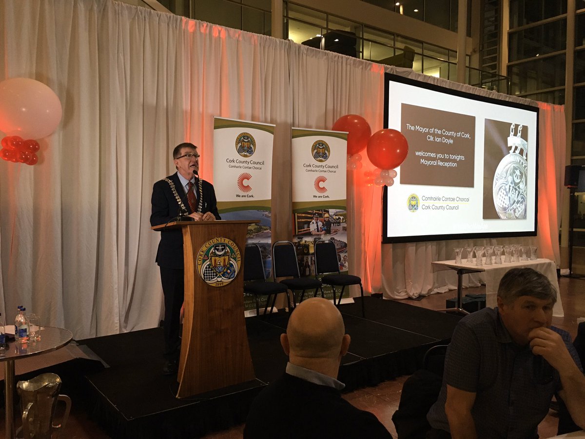 Corkcoco's tweet photo. Mayor of the County of Cork Cllr Ian Doyle begins the proceedings, extending his gratitude to the awardees for making their communities proud.
#ItsWhoWeAre https://t.co/fyxg46ufoz