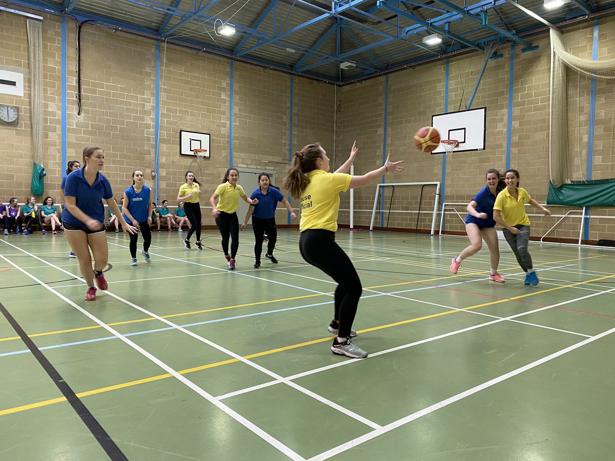 PatesHouses's tweet photo. Well done to all senior girls who took part in girls House basketball this evening π great dedication, trick shots and positive attitudes shown by all! Congratulations to winners Richmond π΄π΅π’π‘π£#bgpry #housesports @PatesSport https://t.co/7lZyMgUNnA