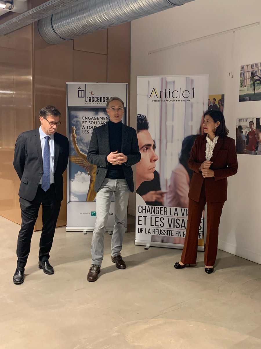 BorisWalbaum's tweet photo. Ravis d’accueillir notre partenaire @BNPParibas   pour recevoir le don à @article_un rétrocédé sur l’IPO de @FDJ en présence de @Fondation_FDJ. Une preuve concrète d’engagement pour l’#égalitédeschances @LAscenseur_  @sophie_javary @antoinesire @charleslantieri https://t.co/fRkq1F7i2F